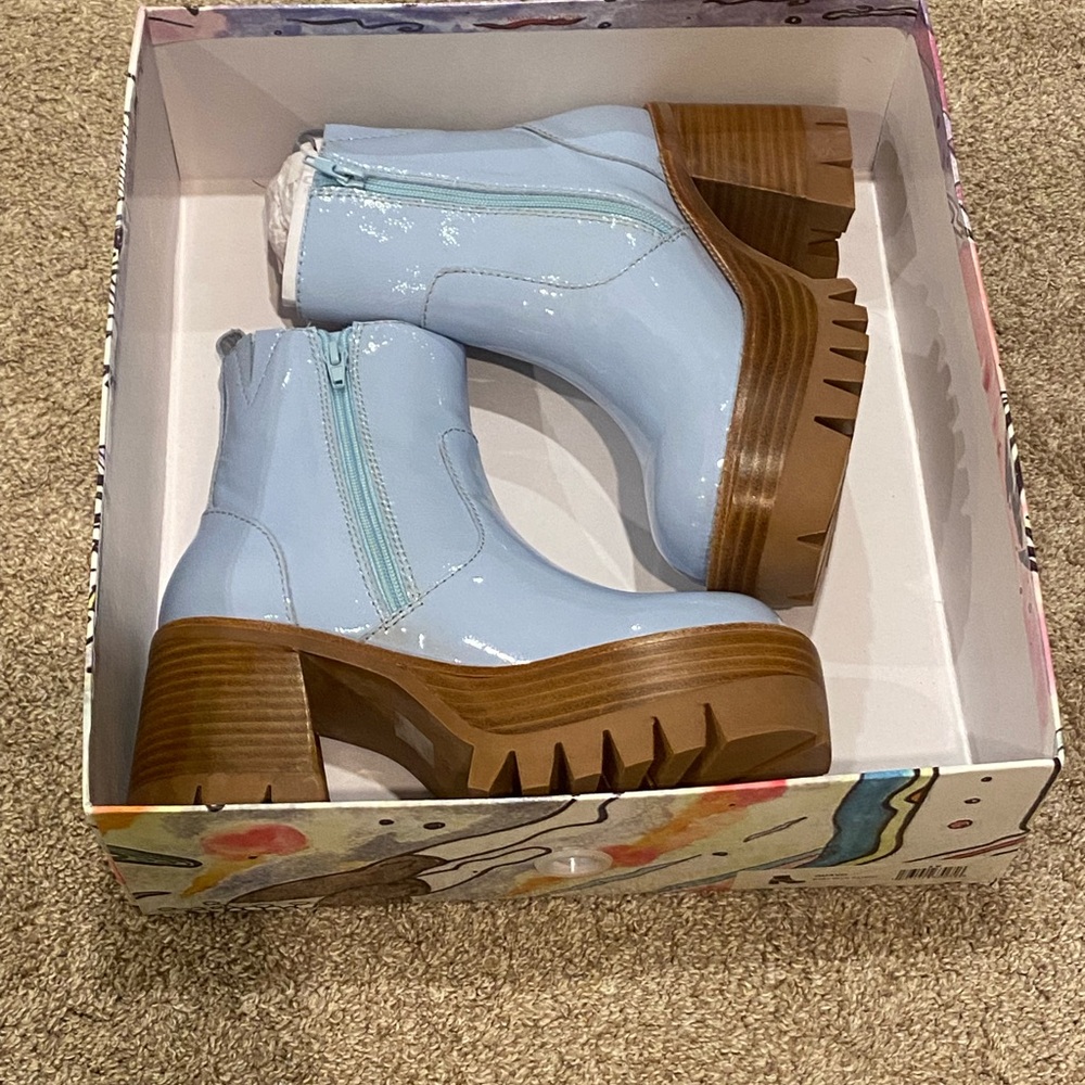Brand New Baby Blue Patent Jeffrey Campbell Boots